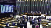 Fim da perda da nacionalidade de brasileiro com outra cidadania beneficiará 2,5 milhões