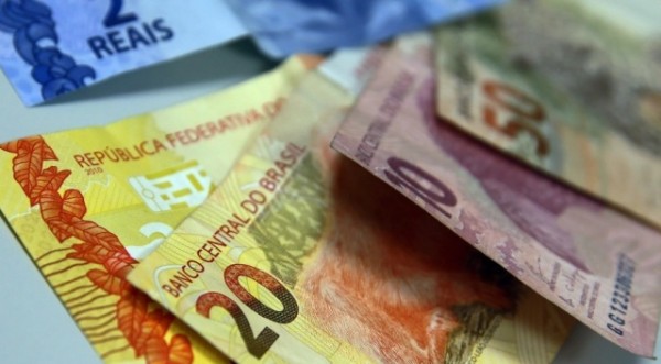 Brasil fecha 2022 com as contas no azul pela primeira vez em 9 anos