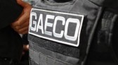 Advogados suspeitos de “facilitar” contato entre criminosos são alvo de operação em SC