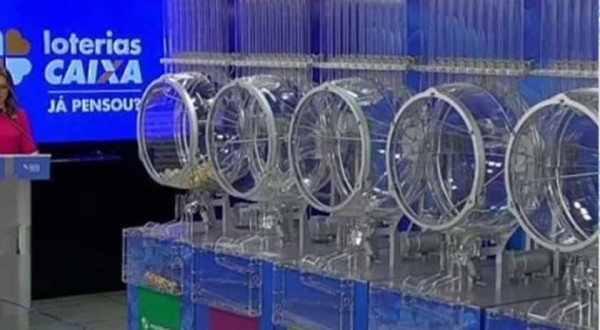 Ninguém acerta as seis dezenas da Mega-Sena e prêmio vai a R$ 46 milhões