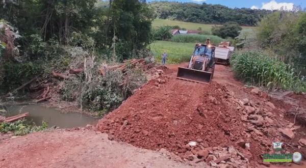 Secretaria de Obras conclui nova ponte na comunidade de São João
