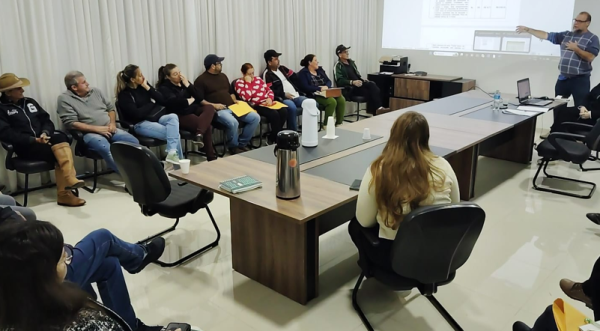 Município fortalece agricultura familiar com mais de R$ 554 mil para alimentação escolar em 2026