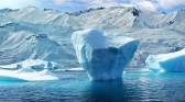 Maior iceberg do mundo gira no mesmo ponto há meses: entenda o fenômeno