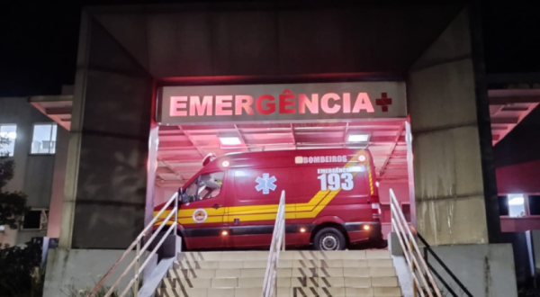 Mãe e filho são atropelados a caminho da creche