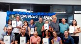 Após regularização fundiária, Governo entrega novas matrículas