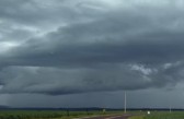 Duas frentes frias provocam chuva e queda acentuada nas temperaturas