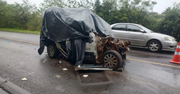 Três pessoas morrem em acidente na BR-163