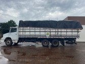 BPFRON apreende caminhão carregado com carvão vegetal em Santo Antônio do Sudoeste-PR