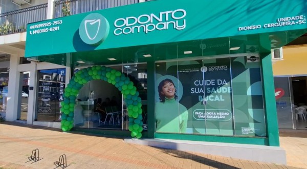 Odonto Company comemora 1 ano na fronteira com milhares de sorrisos entregues