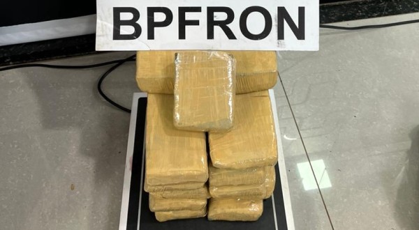 BP Fron apreende quase 10kg de maconha junto com adolescente