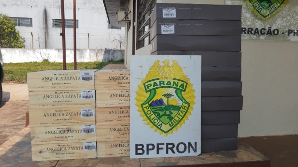 Polícia Militar apreende carga de vinho descaminhada da Argentina