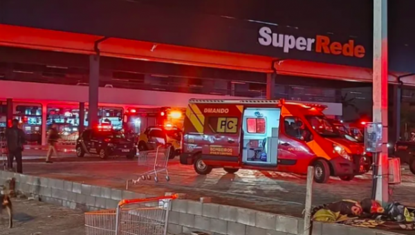 Queda de teto em inauguração de supermercado deixa um morto no litoral do PR