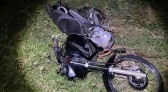 Condutor de motocicleta fica ferido ao cair na linha São José