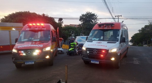 Ciclista é encaminhado ao hospital após ser atropelado na Av. Washington Luiz