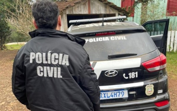 Treinador acusado de aliciar menores para cometer atos libidinosos é preso
