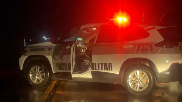 Homem é preso por roubo, ameaça e importunação sexual