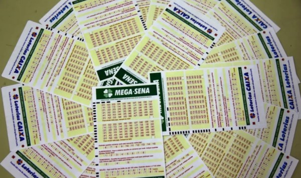 Mega-Sena sorteia nesta quinta prêmio acumulado em R$ 140 milhões