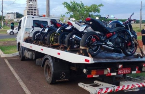 Operação em Chapecó recolhe mais de 20 motocicletas com descarga adulterada