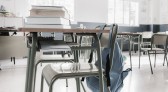 Governador sanciona lei que permite terceirizar administração de 204 colégios públicos no Paraná