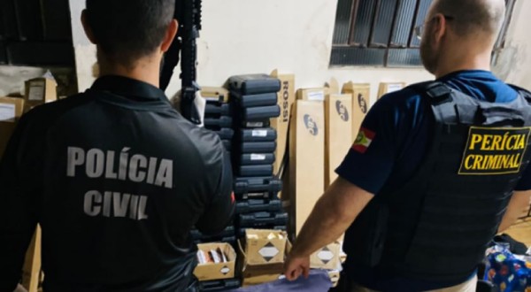 Polícia Civil recupera mais de 100 armas e 3 mil munições furtadas em loja