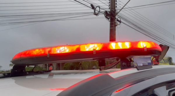 Adolescente é flagrado conduzindo motocicleta sem habilitação