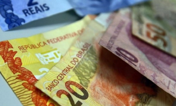 Vendas no Natal devem movimentar R$ 74,6 bilhões em 2023