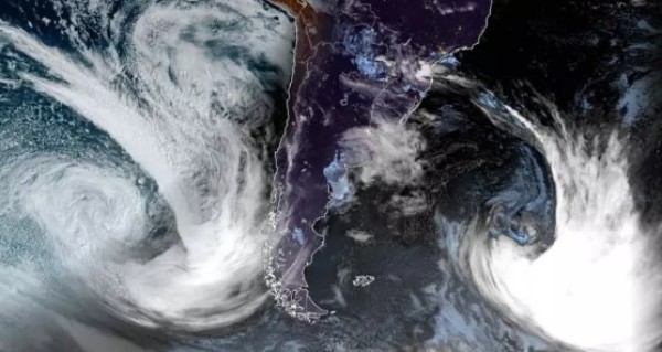 Primavera em SC promete ‘pico máster’ do El Niño, calorão, ciclone e muita chuva