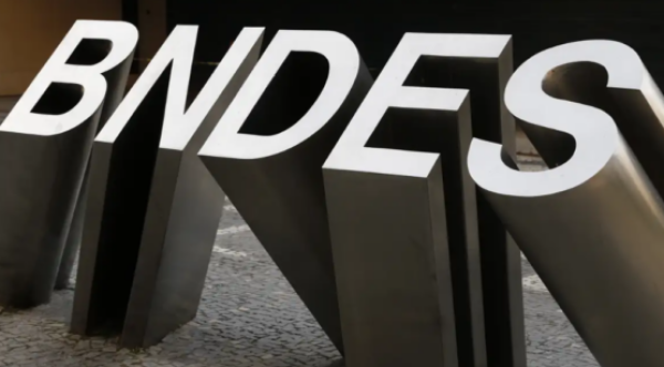Pesquisa mostra que BNDES tem melhor avaliação popular desde 2015