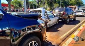 Acidente com quatro veículos deixa dois feridos no centro