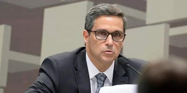 Presidente do Banco Central estuda fim do rotativo do cartão de crédito
