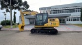 Município recebe primeira máquina do pacote de R$ 3,5 milhões destinado pelo Governo de SC
