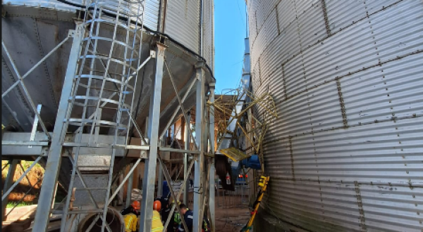 Trabalhador morre e outro fica gravemente ferido após acidente em silo