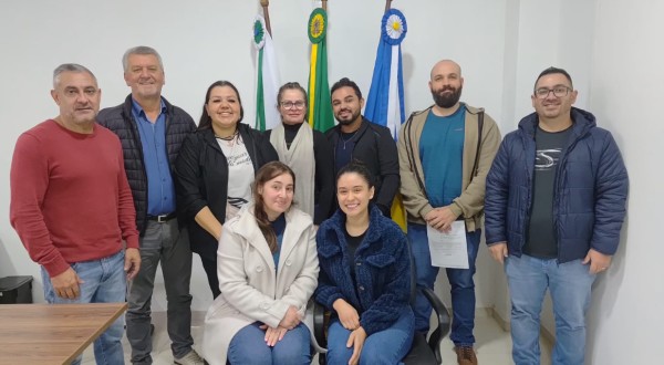 Prefeitura empossa 22 novos servidores para reforçar atendimento à população