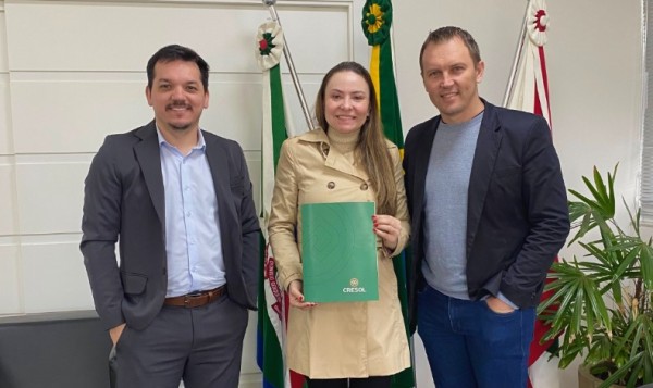 Cresol Evolução fortalece parceria institucional com a Prefeitura
