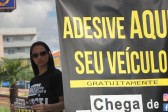 Mais de 400 veículos são adesivados pelo Chega de Esmolas