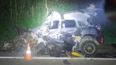Carro invade contramão e mata jovem motorista em rodovia de SC