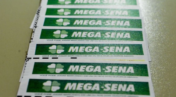 Ninguém acerta as seis dezenas da Mega e prêmio vai para R$ 40 milhões
