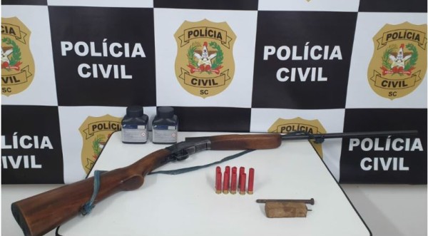 Homem é preso em flagrante por posse irregular de arma de fogo no Oeste de SC