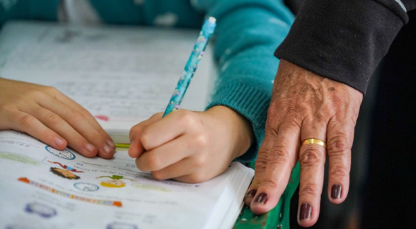 Santa Catarina tem segunda menor taxa de analfabetismo do Brasil, diz IBGE