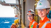 Petrobras abre concurso com 373 vagas e remuneração inicial de R$ 5.563,90