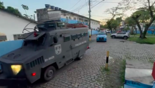 Polícia faz nova operação contra o Comando Vermelho no Rio; duas pessoas morrem