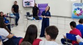 Palestra na Escola  Tia Jô aborda violência doméstica no mês da mulher