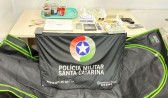 Polícia encontra estufa com cultivo de maconha em residência