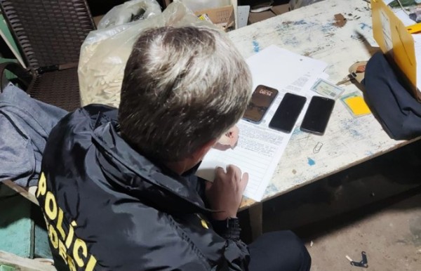 Homem é preso por armazenar vídeos contendo cenas de abuso sexual infantojuvenil