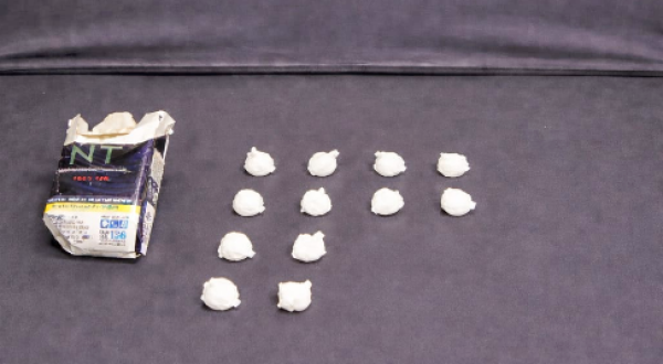 Suspeitos tentam fugir de barreira, mas são presos por tráfico de drogas