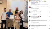 Torcedores pedem bênção a Padre Marcelo Rossi antes de jogo decisivo do São Paulo