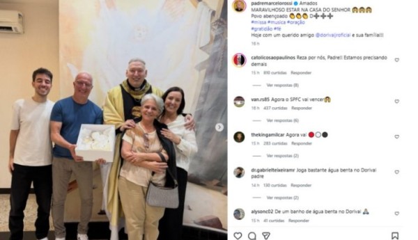 Torcedores pedem bênção a Padre Marcelo Rossi antes de jogo decisivo do São Paulo