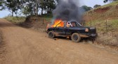 Caminhonete é destruída por incêndio na Linha Alto Alegre