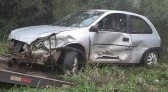 Saída de pista seguida de capotamento é registrada na PR-180
