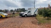 Mulher é encontrada morta dentro de casa